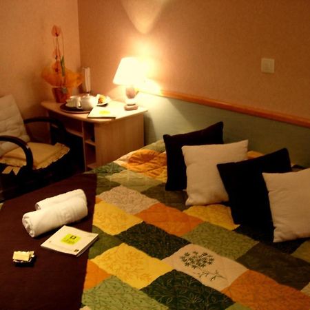 Hotel La Grande Fontaine Jugon-les-Lacs Pokoj fotografie